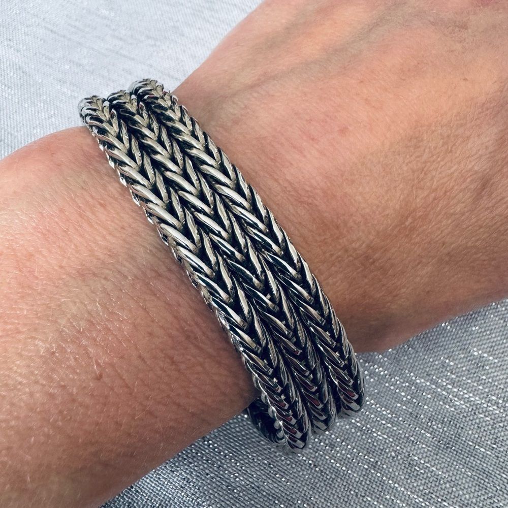 Silver Rope Magnetic Bracelet - Picture 3 of 4